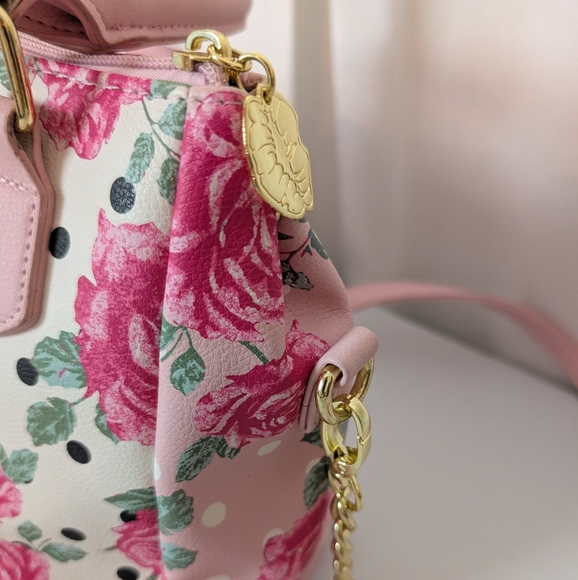 Betsey Johnson Pink Rose And Polka Dot Floral Handbag Tote Satchel EUC - Picture 7 of 12